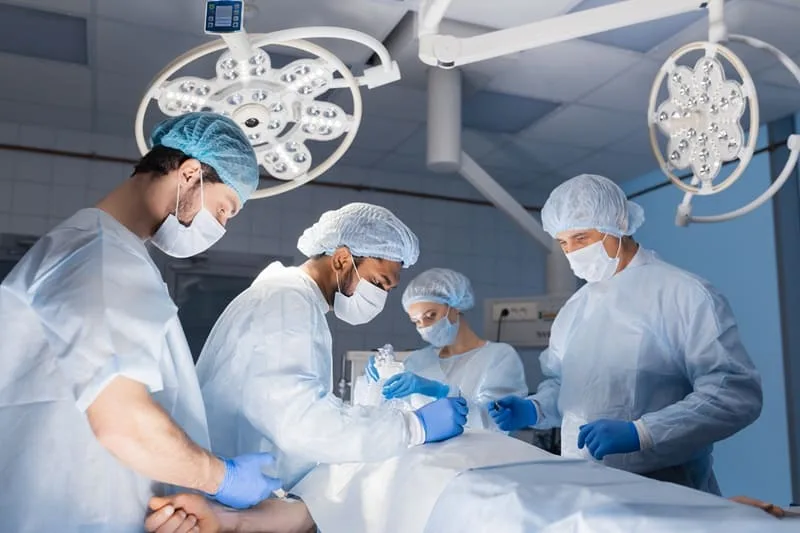 Cirugías de urgencias en traumatología ortopédica